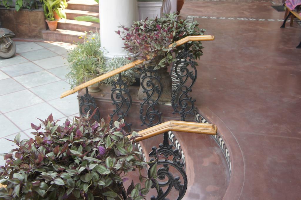 Sirohi House New Delhi Eksteriør bilde